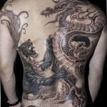 фото тату тигр и дракон 07.12.2018 №084 - tattoo tiger and dragon - tattoo-photo.ru